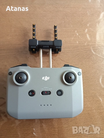 универсално дистанционно за dji mini 3-4 rs-2 и други, снимка 2 - Дронове и аксесоари - 54585968