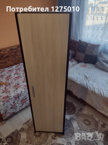 Еднокрилен гардероб 