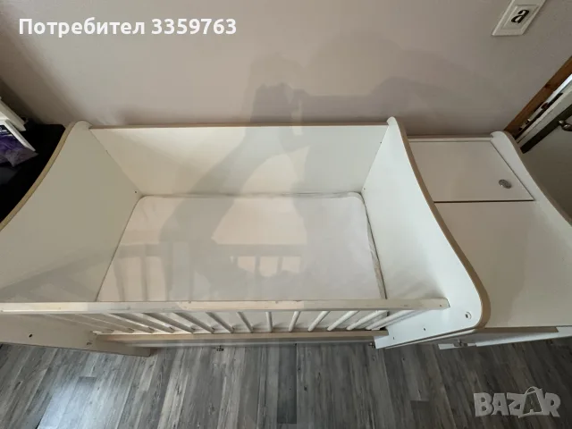 Бебешко легло-люлка с повивалник и шкаф – 110 €, снимка 3 - Кошарки - 55541456