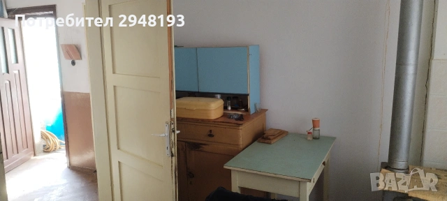 Имот две къщи и гараж, снимка 16 - Къщи - 55140482