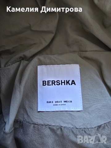 Bershka пухено зимно яке с качулка, снимка 5 - Якета - 55172063