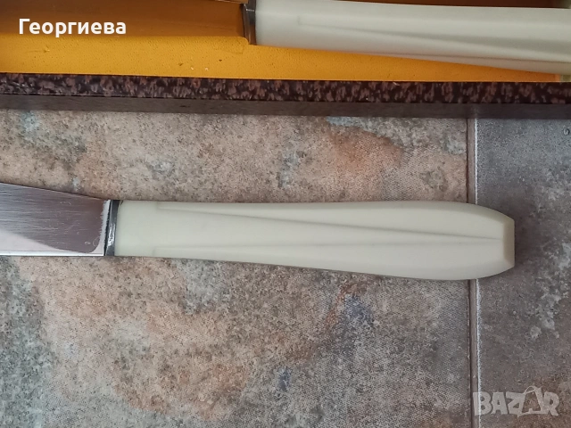 Два комплекта с прибори ножове, снимка 5 - Аксесоари за кухня - 54822824
