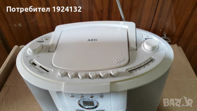AEG CD-USB касетофон, снимка 2 - Радиокасетофони, транзистори - 54006185