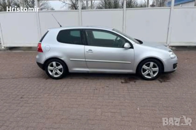 VW GOLF 1.9, снимка 7 - Автомобили и джипове - 54397156