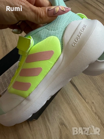 Оригинални юношески нови маратонки Adidas Tensaur Run 2.0 Cloud! 29,33,34,35 н, снимка 9 - Детски маратонки - 54723114