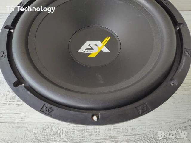 Като нов! 12" Субуфер ESX ES 124 (500W Max / 4 Ohms) – Перфектен бас, снимка 4 - Аксесоари и консумативи - 55282984