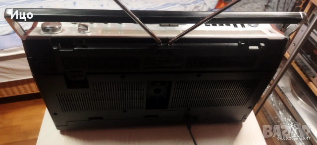 Hitachi TRK 8180 E касетофон., снимка 17 - Радиокасетофони, транзистори - 54416443