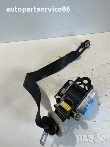 Преден десен предпазен колан ретрактор за Mazda 3 2.2D (2015) TK-AH2-EH959 OEM