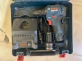 Продавам безчетков винтоверт BOSCH PROFESSIONAL GSR 12V-30 комплект с куфар, зарядно и 2 батерии по , снимка 1