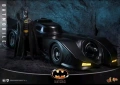 Хот Тойс Шедьовър на Батман с Батмобила/ Hot Toys Batman with Batmobil, снимка 1