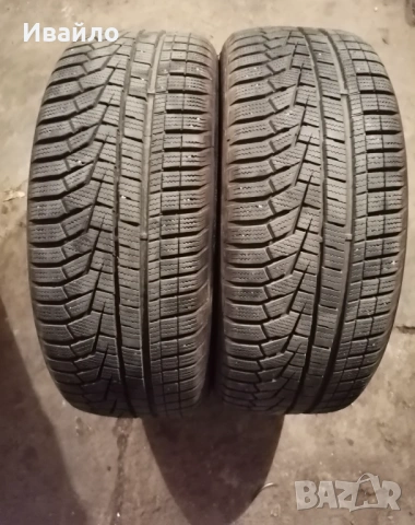 Продавам 2 броя зимни гуми 215.55.17 на 1 сезон дот 2021 Hankook 