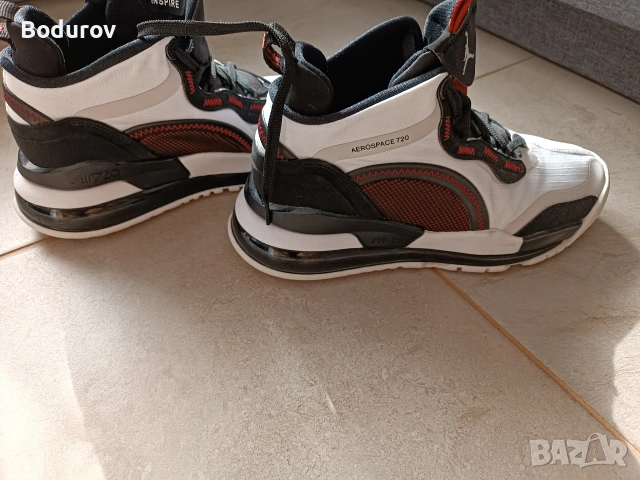 Jordan Aerospace 720 