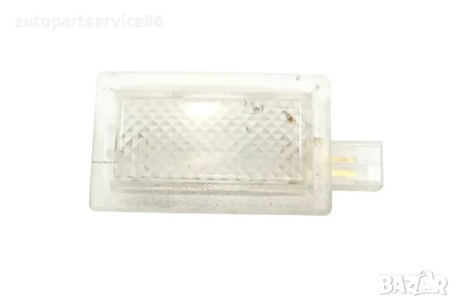 Вътрешна лампа на вратата за Chrysler 300C 3.0 CRD (2009) OEM 04608528AC