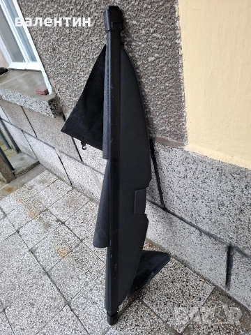 Щора за багажника на тойота корола версо от 2008г до 2013г.