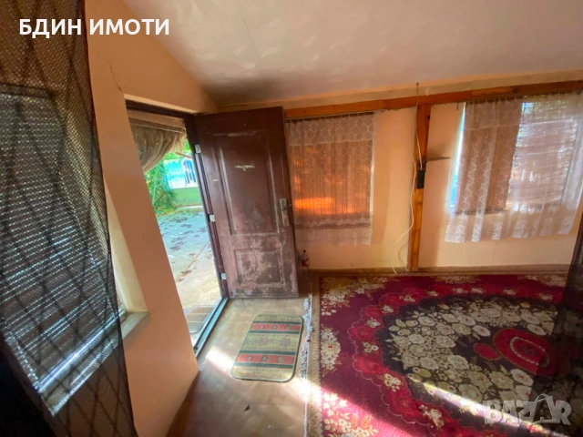 Продавам къща в с.Иново, общ.Видин, снимка 8 - Къщи - 54750655