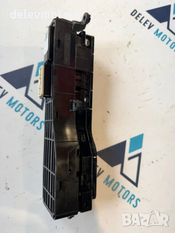 93335-AT040 копче модул за електрическа ръчна спирачка от Kia Niro 2 SG2 EV електро 204 кс., 2024 г., снимка 7 - Части - 54678336