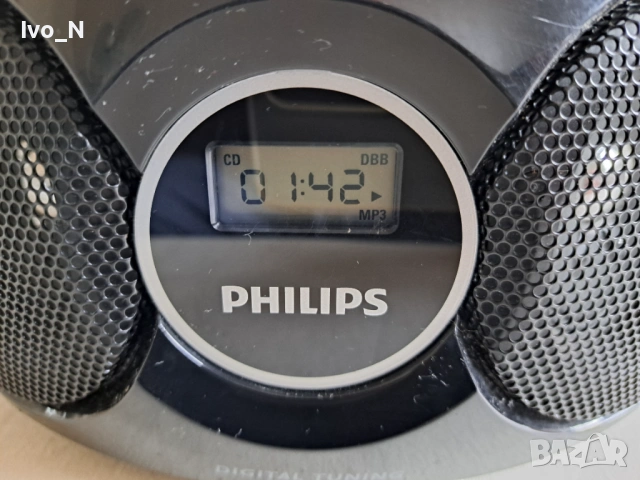 Радио Philips AZ 318 / CD/ MP3/ USB/ AUX., снимка 2 - Радиокасетофони, транзистори - 54390210