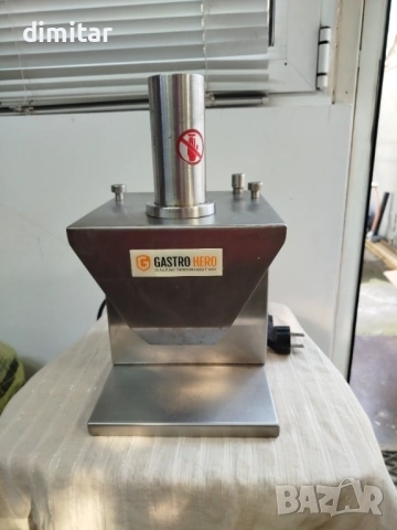 Електрическа резачка за колбаси GASTRO HERO -135 W, снимка 2 - Обзавеждане на кухня - 54421419