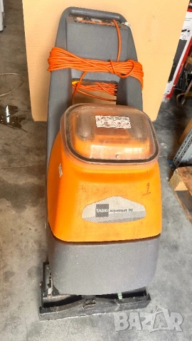 TASKI Aquamat 30 професионална почистваща машина 