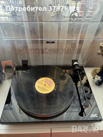 Грамофон JVC чисто нов !, снимка 2 - Грамофони - 54151576