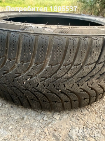 Зимни 215/40/17 kumho wintercraft, снимка 7 - Гуми и джанти - 54986078