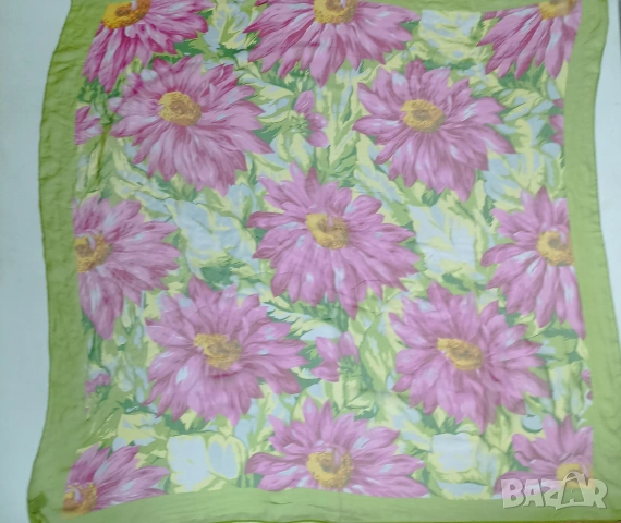 Дамски шал Dolce&Gabbana, снимка 11 - Шалове - 54031451