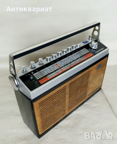 Винтидж транзисторно радио Blaupunkt Derby Commander / Германия, снимка 3 - Радиокасетофони, транзистори - 55064650