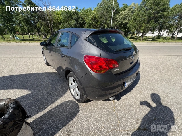 Opel Astra 1.4 Turbo LPG, снимка 6 - Автомобили и джипове - 54745924