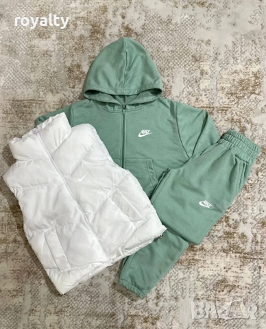 Nike Нов Бял Дамски Елек Найк , снимка 4 - Елеци - 54391648