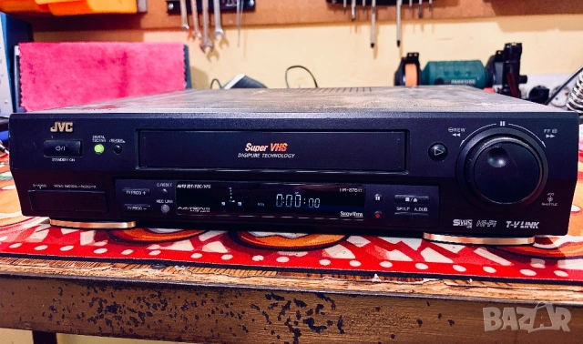 JVC HR-S7611 3 head stereo Super VHS