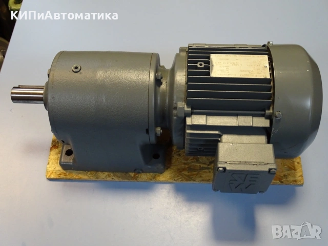 мотор редуктор SEW-EURODRIVE R60DT90S4 Helical Gear Box Motor 1.1kW, снимка 4 - Резервни части за машини - 54580031