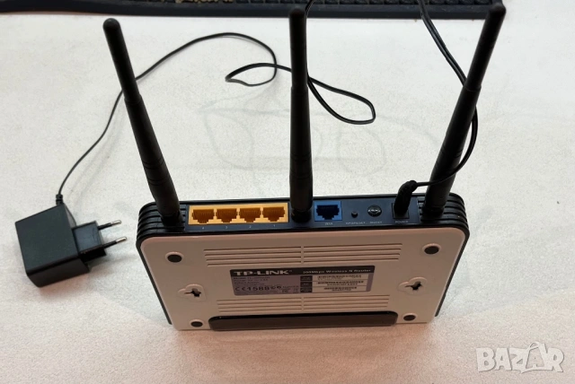 TP-LINK TL-WR940N, снимка 4 - Рутери - 54664122