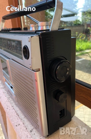 Радиокасетофон Колекция-SANYO M-9922K, снимка 3 - Радиокасетофони, транзистори - 55069549