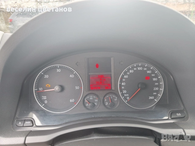 Golf 5, снимка 8 - Автомобили и джипове - 54376988