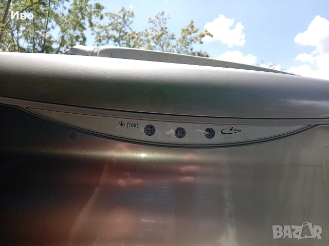 Голям хладилник с фризер " Hotpoint" 190/70/70см с "No frost" система! Спешно и изгодно!, снимка 7 - Хладилници - 54669131
