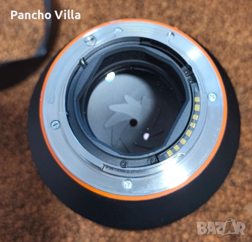 Sony Carl Zeiss Sonar 135/1.8 за Sony A, снимка 5 - Обективи и филтри - 54598883