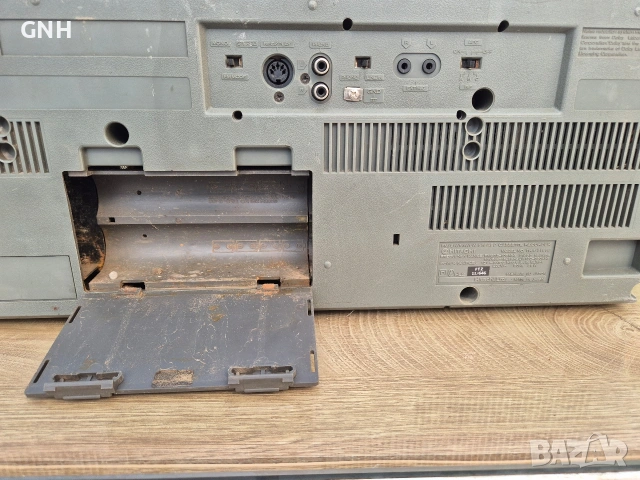 Радиокасетофон Hitachi TRK-7720E , снимка 7 - Радиокасетофони, транзистори - 55191891