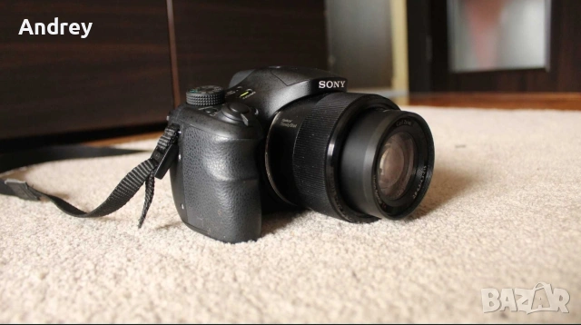 Фотоапарат Sony Cybershot DSC-HX300, снимка 3 - Фотоапарати - 54948698