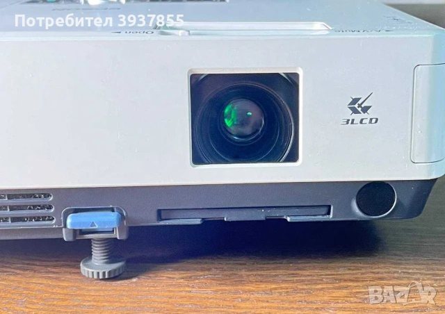 Проектор Epson Europe Projectors / EMP-1707