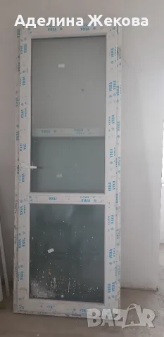 Продавам балконска врата+2бр.прозорци