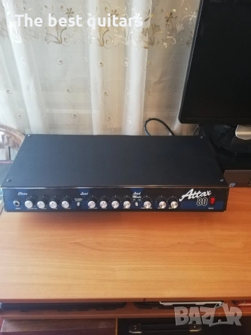 Немски качествен усилвател/глава/ Hughes and Kettner, снимка 5 - Китари - 54370046