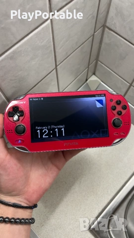 Modded PS Vita PCH-1100 Cosmic Red 128GB/256GB 150+/250+ games, снимка 3 - PlayStation конзоли - 54193540