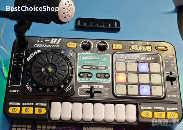 Детски DJ пулт с реалистични звукови ефекти и Bluetoothс, микрофон и динамични светлини, снимка 5 - Други - 54962201