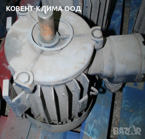 Електродвигател тип АИМ-М 112 MA8 - 2.2 kW / 750 rpm, снимка 3 - Електродвигатели - 54918552