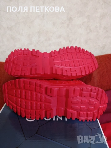 Червени маратонки, снимка 5 - Маратонки - 54095541