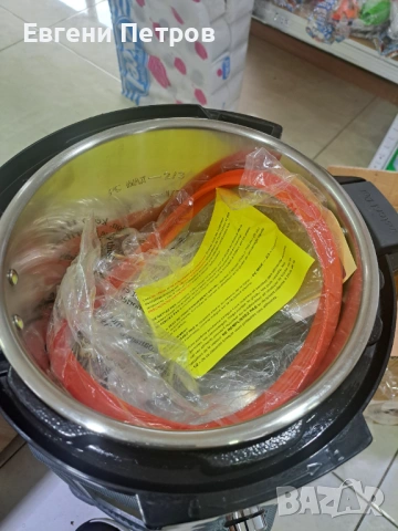 Instant Pot Plus WiFi, снимка 3 - Мултикукъри - 54868491