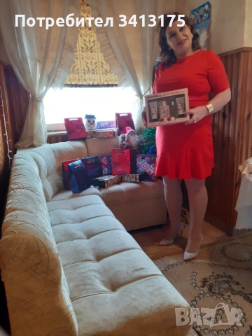 Елегантна червена лятна рокля