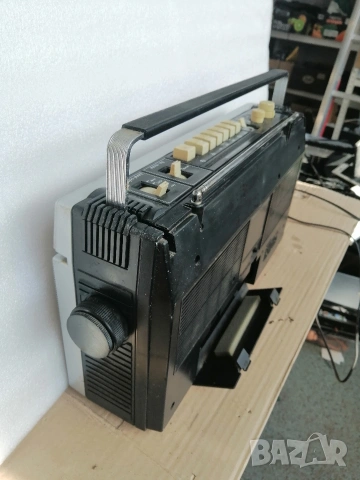 Радиокасетофон SIEMENS CLUB 763, снимка 10 - Радиокасетофони, транзистори - 54049018