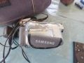 Видеокамера  MiniDv Samsung с професионална чанта за съхранение, снимка 2
