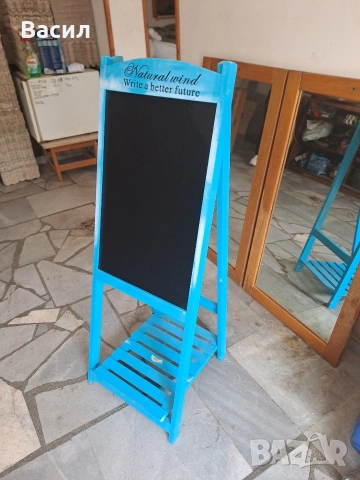 Дъска за писане с тебешир. Меню - заведение